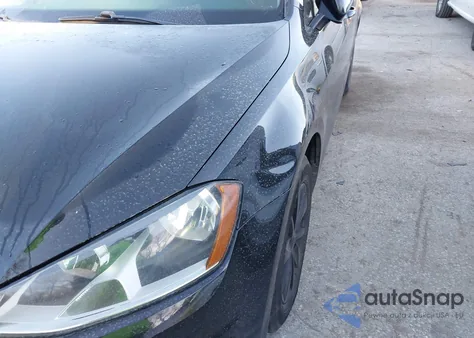 2017 Volkswagen Golf Tsi S 4-Door/Tsi Se 4-Door/Tsi Sel 4-Door/Tsi Wolfsburg Edition 4-Door z USA, uszkodzony, nr VIN 3VW217AU0HM059863